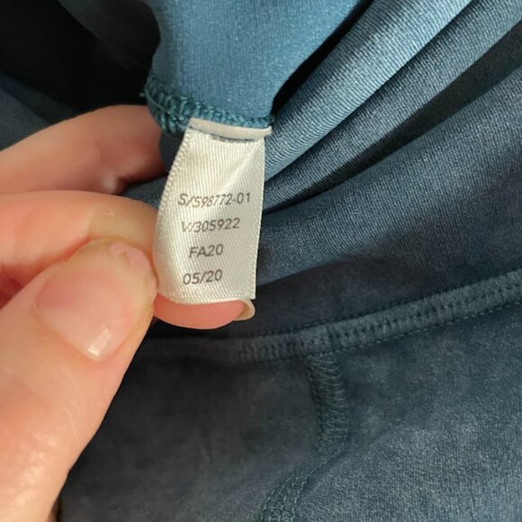 Athleta Blue Acid Washed Cropped Leggings - Picture 6 of 7